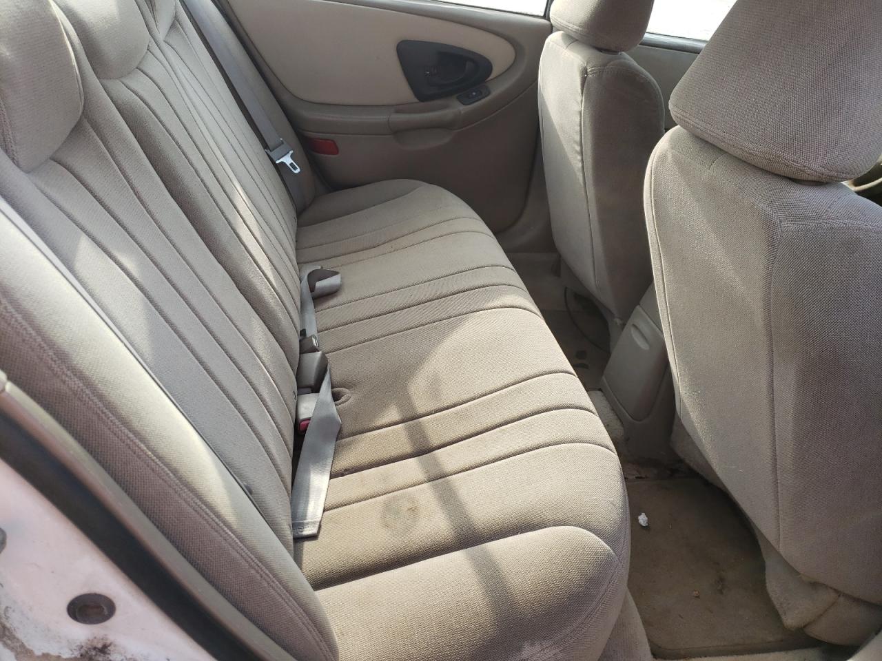Photo 6 from auction – 2005 CHEVROLET CLASSIC with VIN 1G1ND52FX5M216035