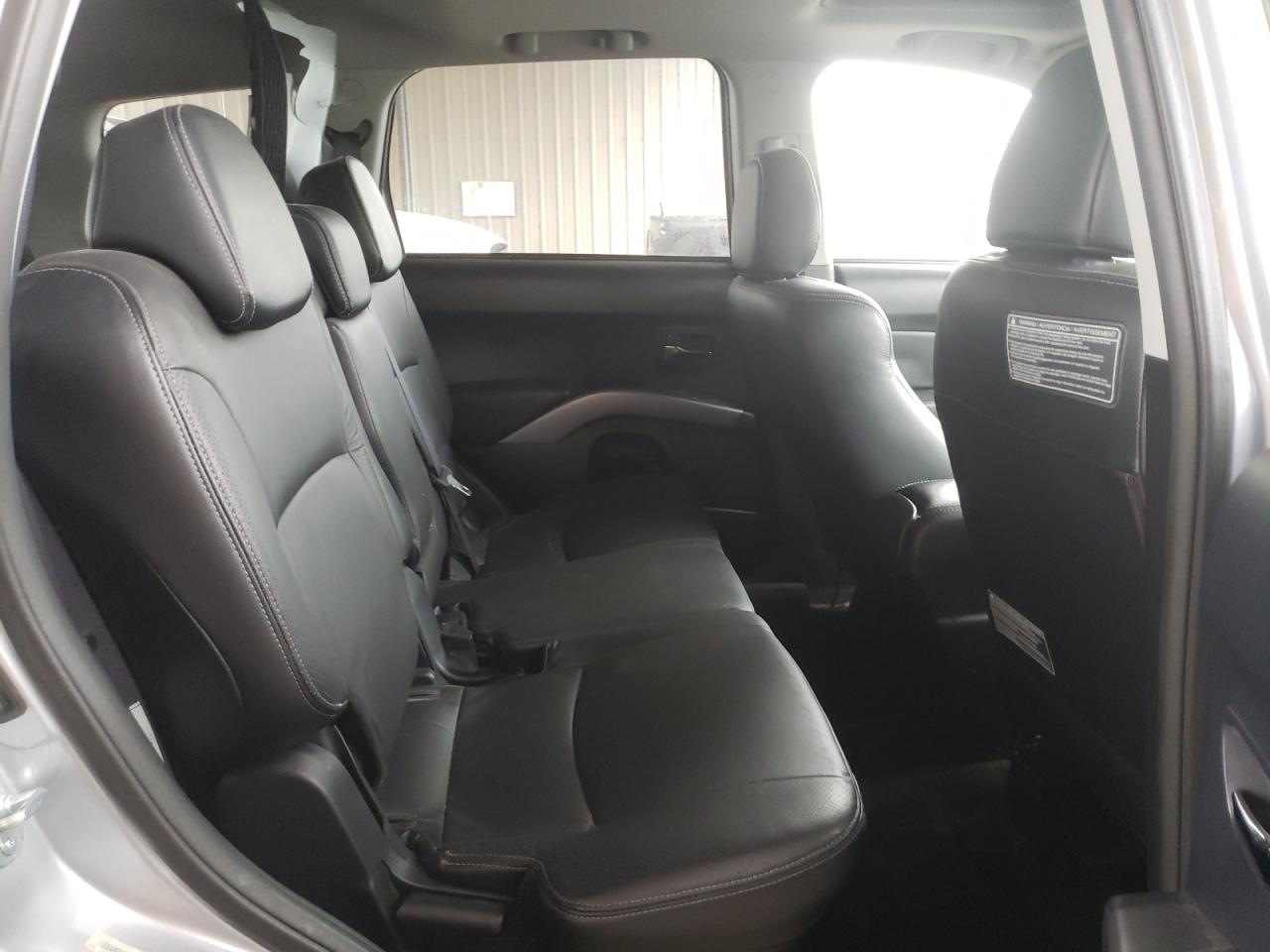 Photo 6 from auction – 2008 MITSUBISHI OUTLANDER with VIN JA4MT41X68Z004132