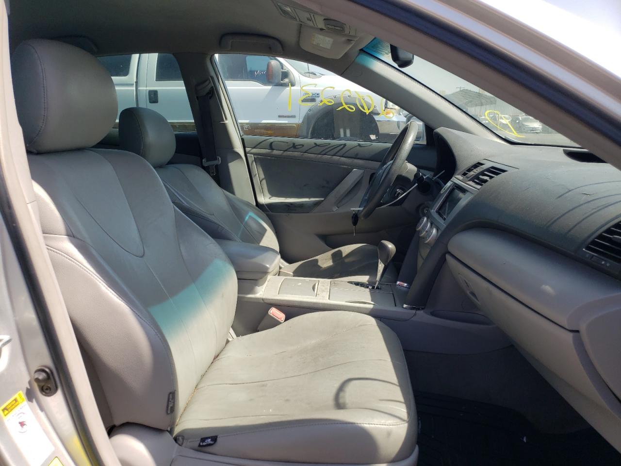 Photo 5 from auction – 2010 TOYOTA CAMRY BASE with VIN 4T4BF3EK9AR054427