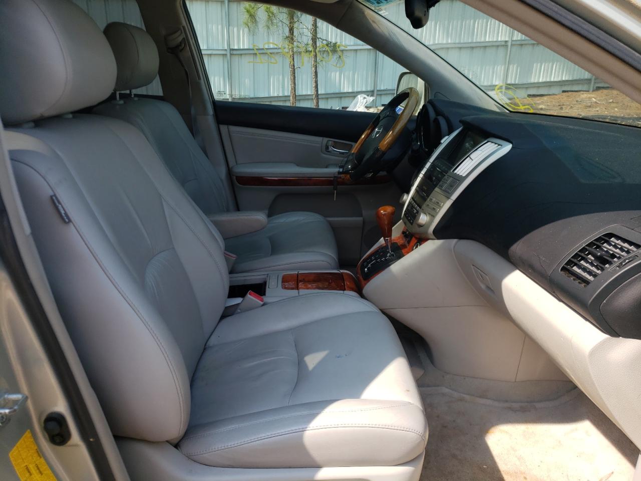 Photo 5 from auction – 2004 LEXUS RX 330 with VIN 2T2GA31U14C018903