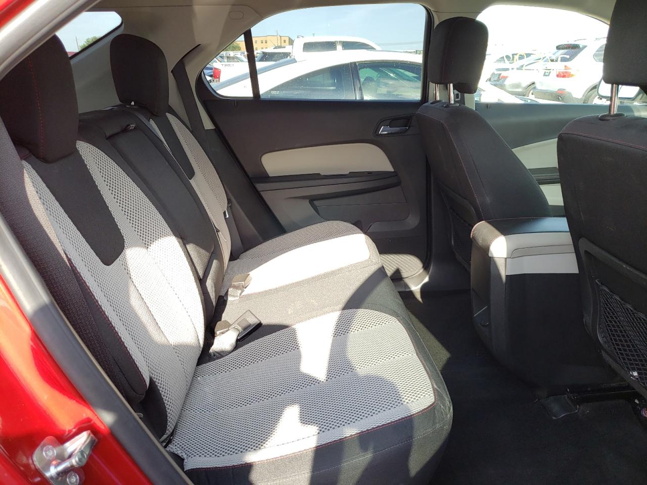 Photo 6 from auction – 2015 CHEVROLET EQUINOX LT with VIN 1GNALBEK2FZ112506