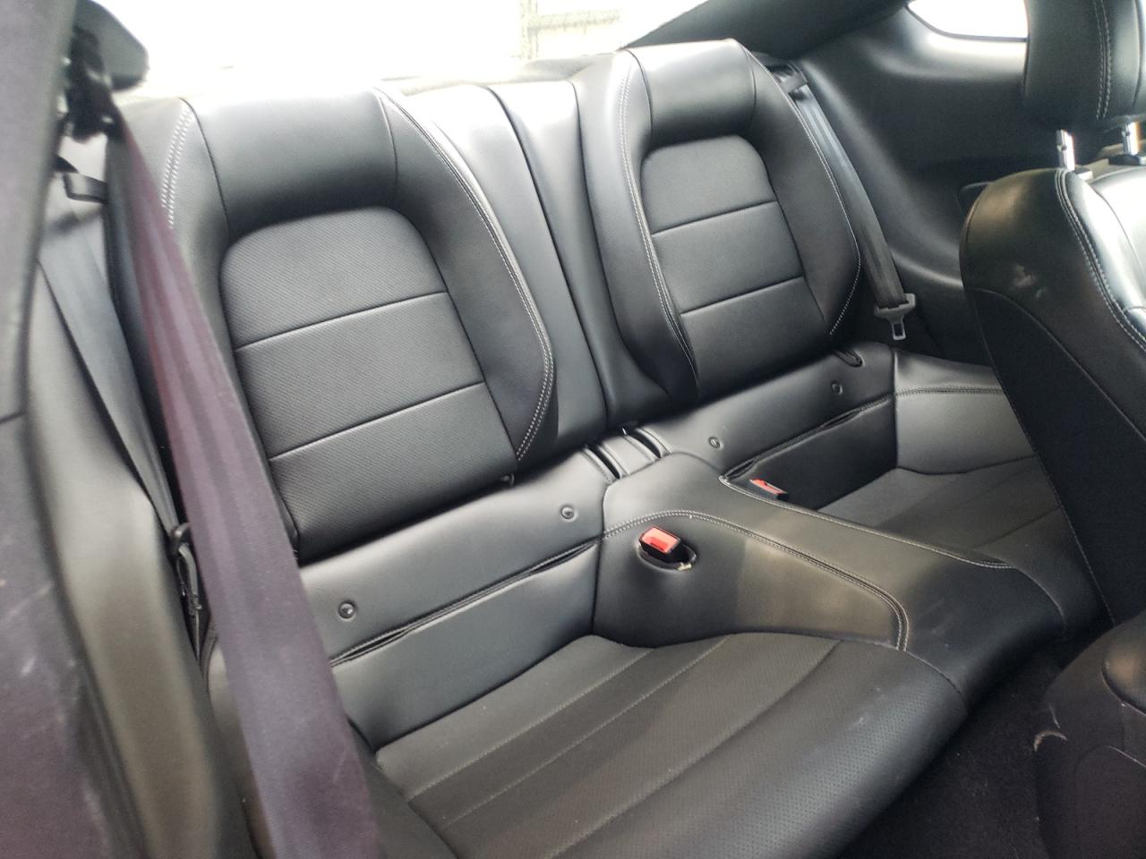 Photo 6 from auction – 2019 FORD MUSTANG GT with VIN 1FA6P8CF2K5162079