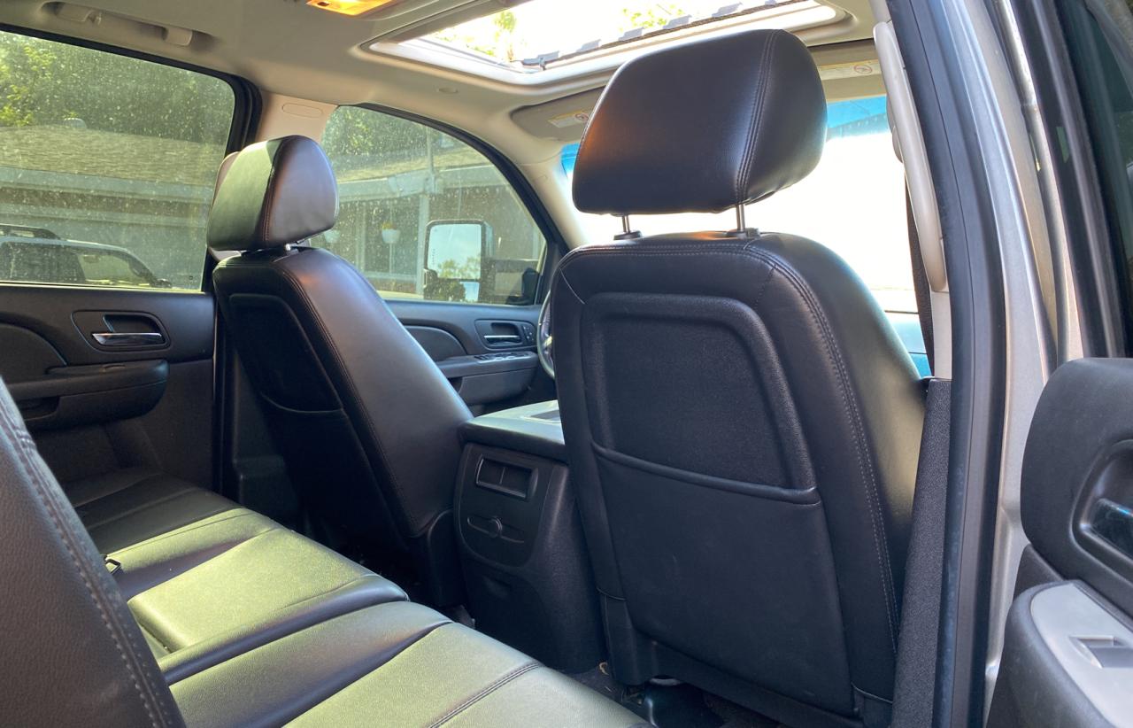 Photo 6 from auction – 2014 CHEVROLET SILVERADO with VIN 1GC1KYC82EF163364
