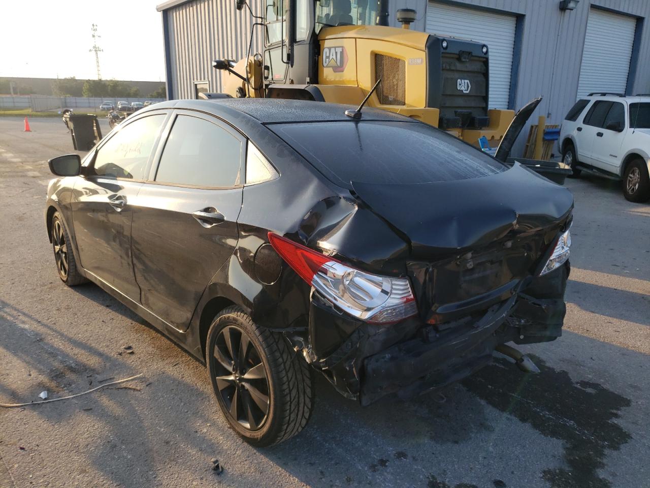 Photo 3 from auction – 2012 HYUNDAI ACCENT GLS with VIN KMHCU4AE5CU060299