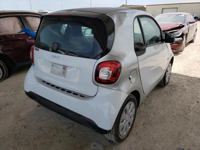 Zdjęcie 4 z aukcji – 2016 SMART FORTWO z VIN WMEFJ5DAXGK140418