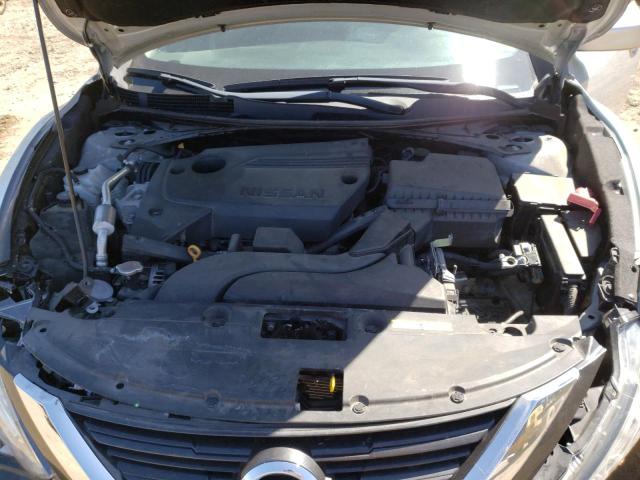 Photo 7 from auction – 2017 NISSAN ALTIMA 2.5 with VIN 1N4AL3AP1HC470708