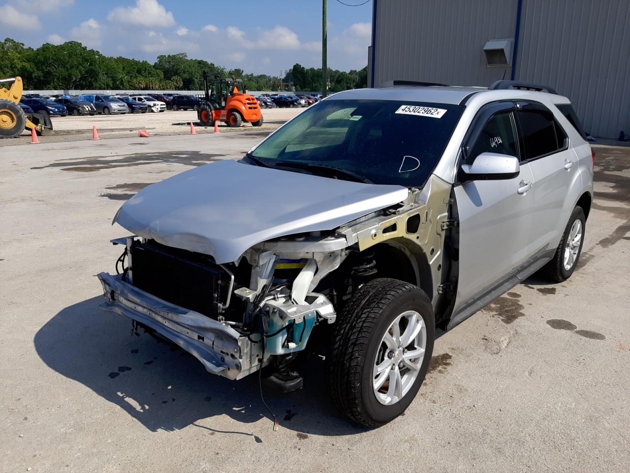 Photo 2 from auction – 2017 CHEVROLET EQUINOX LT with VIN 2GNALCEK5H6293153