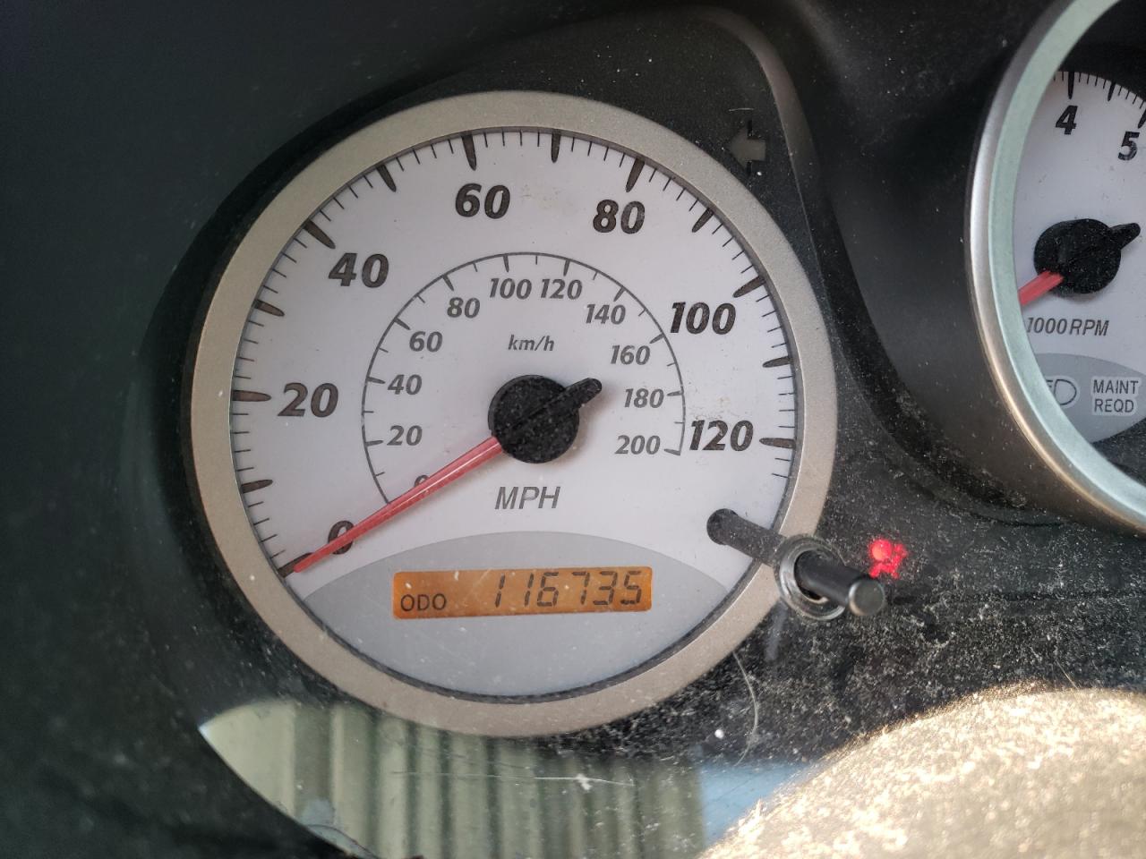 Photo 8 from auction – 2005 TOYOTA RAV4 with VIN JTEGD20V250077112
