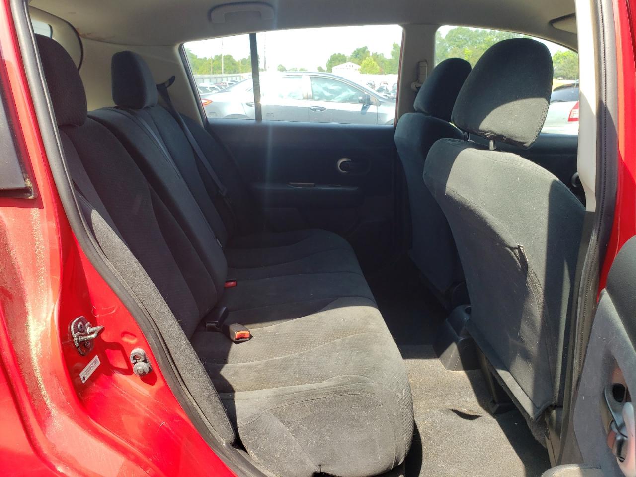 Photo 6 from auction – 2012 NISSAN VERSA S with VIN 3N1BC1CP5CL369879
