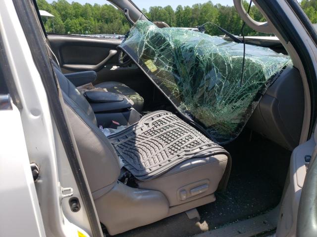 Photo 5 from auction – 2002 TOYOTA SEQUOIA SR with VIN 5TDBT44A72S103717
