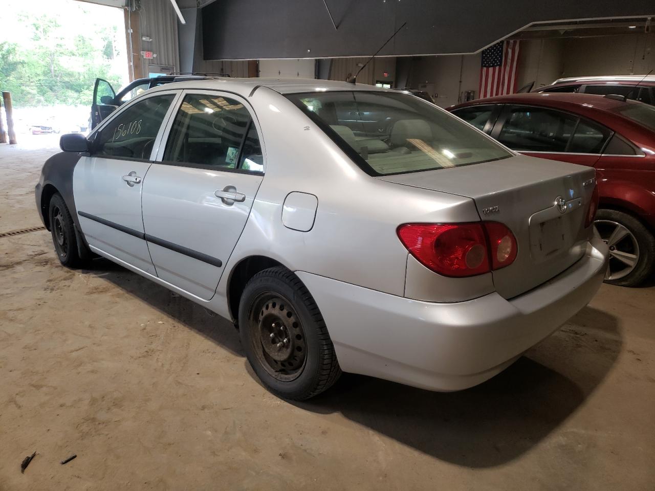 Photo 3 from auction – 2005 TOYOTA COROLLA with VIN 1NXBR32E25Z483088