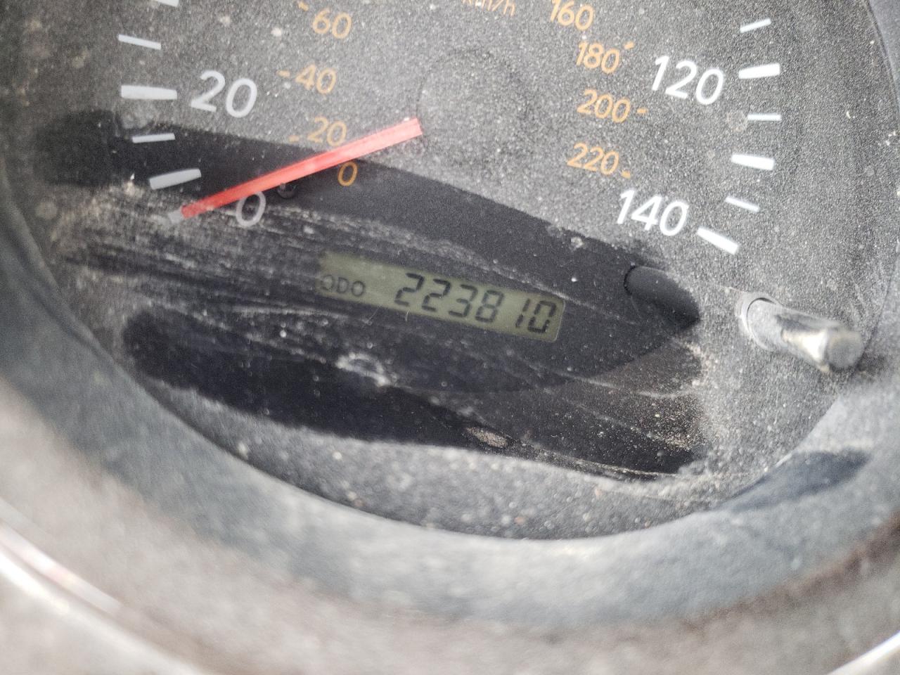 Photo 8 from auction – 2001 TOYOTA HIGHLANDER with VIN JTEGF21A410004274
