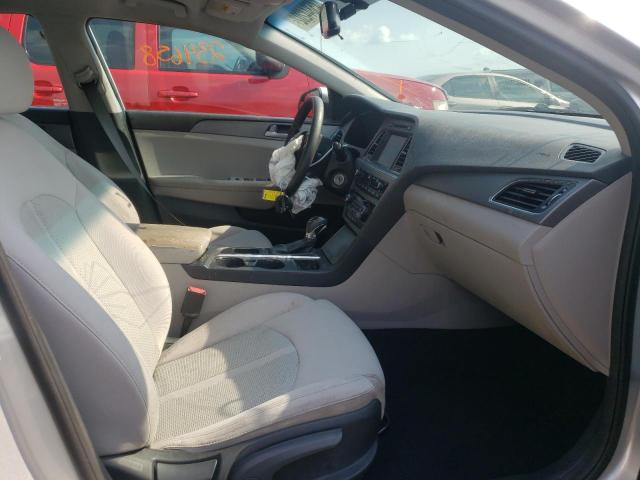 Photo 5 from auction – 2017 HYUNDAI SONATA with VIN 5NPE24AF7GH335084
