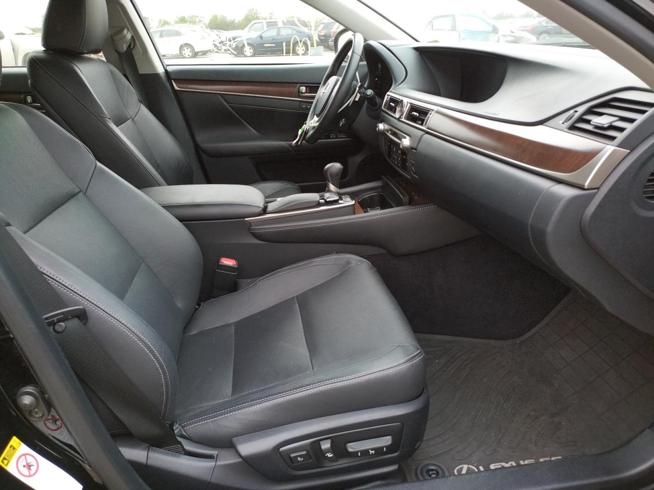 Photo 5 from auction – 2013 LEXUS GS 350 with VIN JTHCE1BL5D5006430