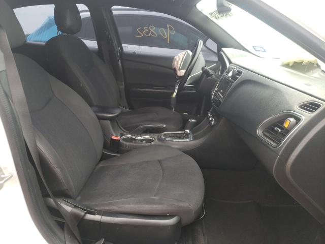Photo 5 from auction – 2014 CHRYSLER 200 TOURIN with VIN 1C3CCBBG9EN151668