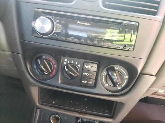 Photo 9 from auction – 2004 NISSAN SENTRA 1.8 with VIN 3N1CB51D04L471311
