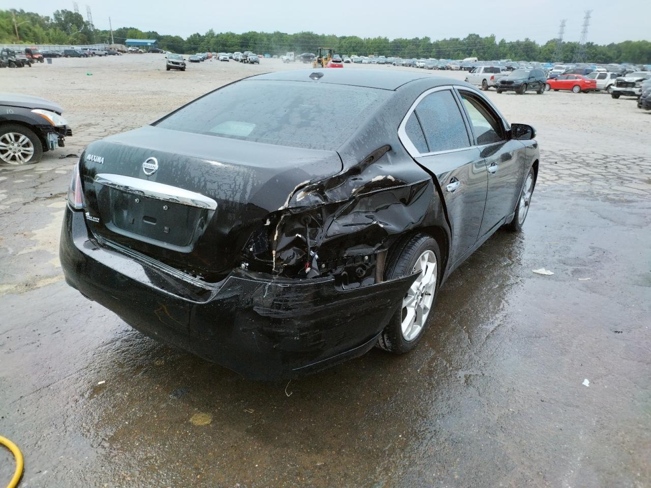 Photo 4 from auction – 2013 NISSAN MAXIMA S with VIN 1N4AA5AP5DC811216