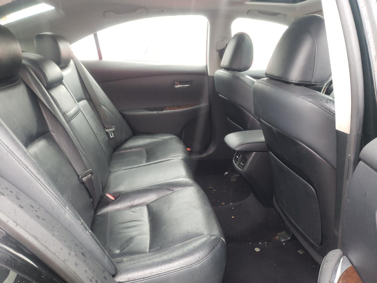 Photo 18 from auction – 2011 LEXUS ES 350 with VIN JTHBK1EG3B2432845