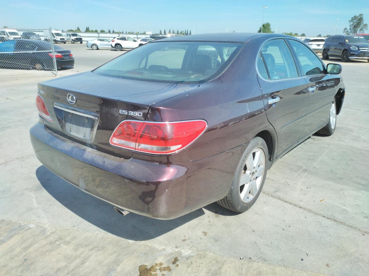 Photo 4 from auction – 2005 LEXUS ES 330 with VIN JTHBA30G455089388