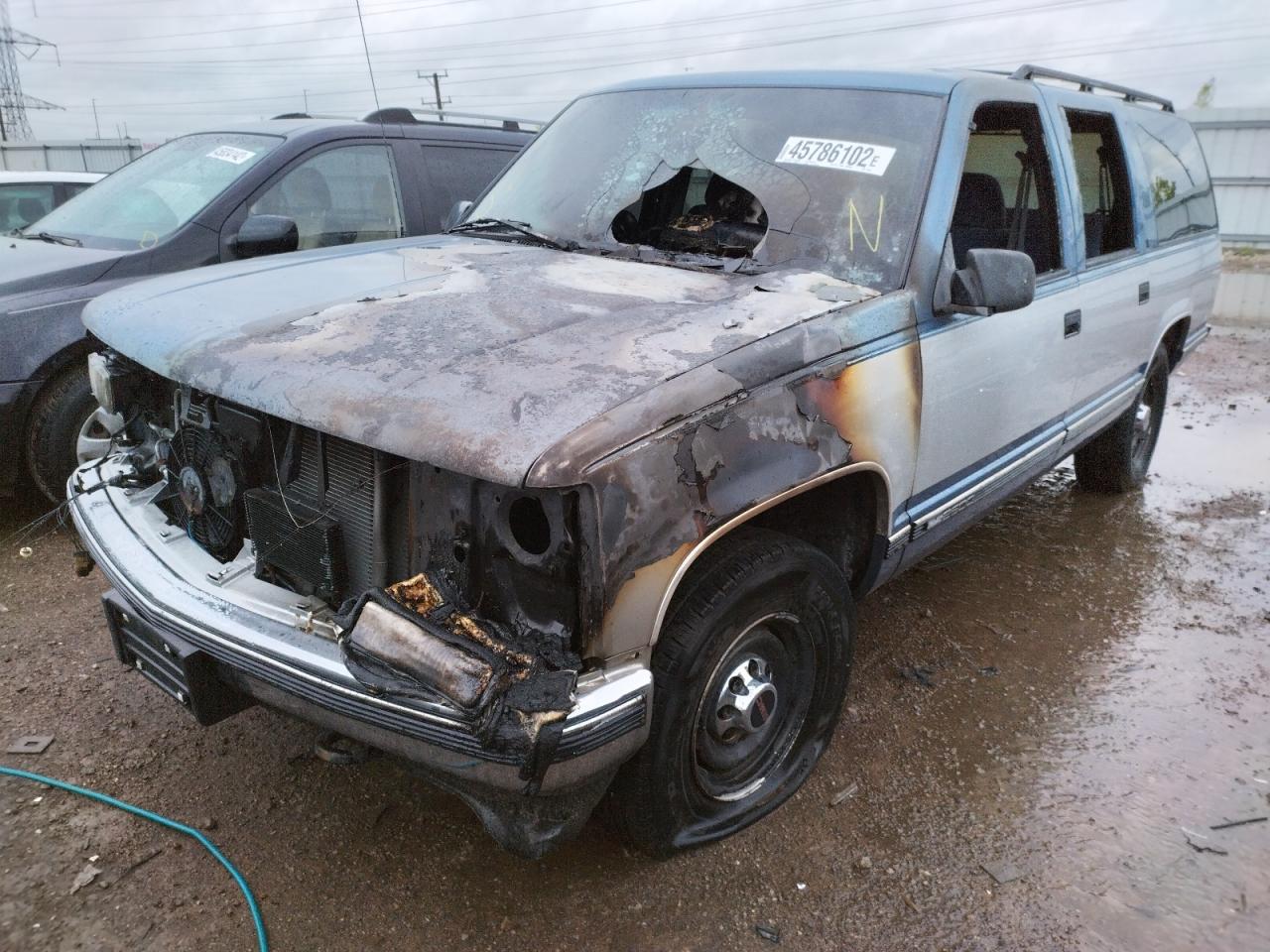 Photo 15 from auction – 1997 GMC SUBURBAN C with VIN 1GKGC26J7VJ710374