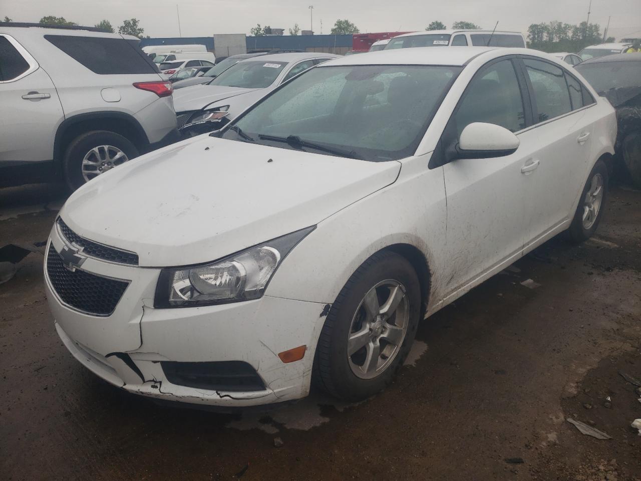 Photo 2 from auction – 2014 CHEVROLET CRUZE LT with VIN 1G1PC5SB4E7449786