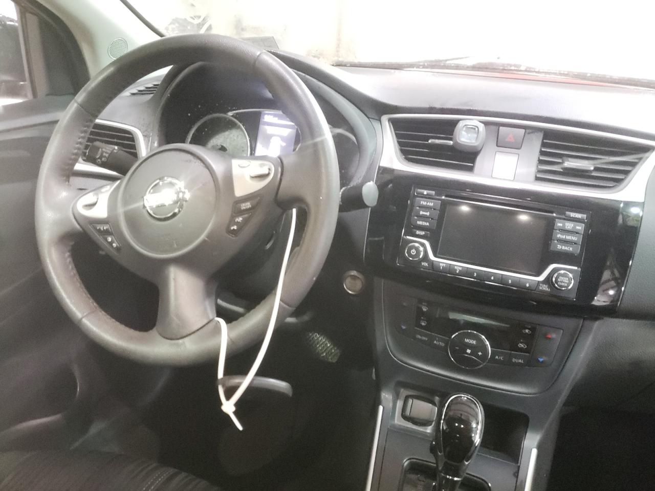 Photo 9 from auction – 2018 NISSAN SENTRA S with VIN 3N1AB7AP1JL603761