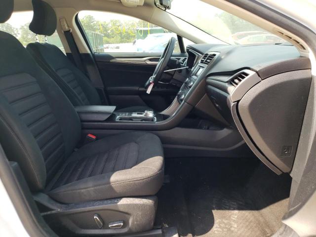 Photo 5 from auction – 2017 FORD FUSION SE with VIN 3FA6P0LU2HR384997