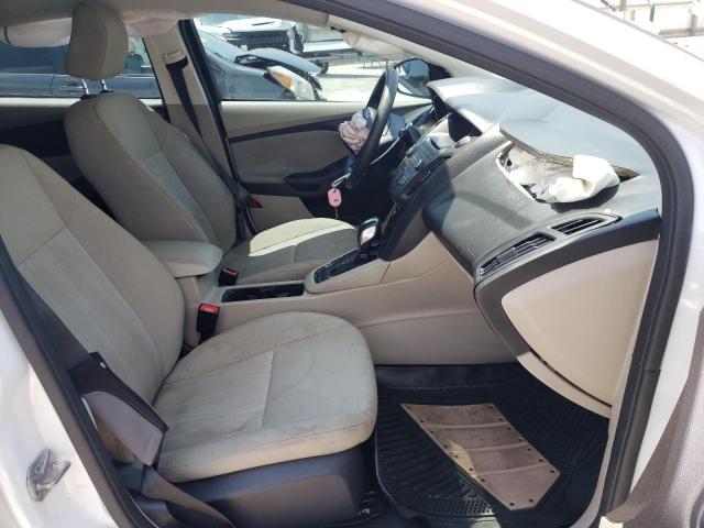 Photo 5 from auction – 2016 FORD FOCUS SE with VIN 1FADP3F20GL203962