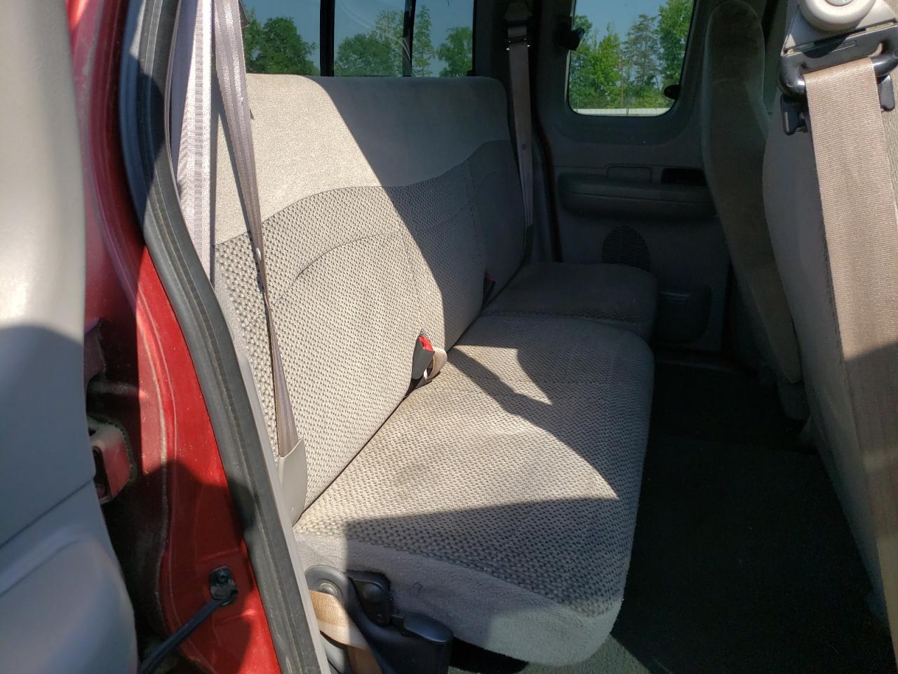 Zdjęcie 6 z aukcji – 2000 FORD F150 z VIN 1FTRX07L9YKA26518