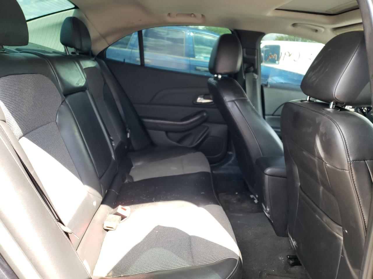 Photo 6 from auction – 2014 CHEVROLET MALIBU 1LT with VIN 1G11C5SLXEF250438