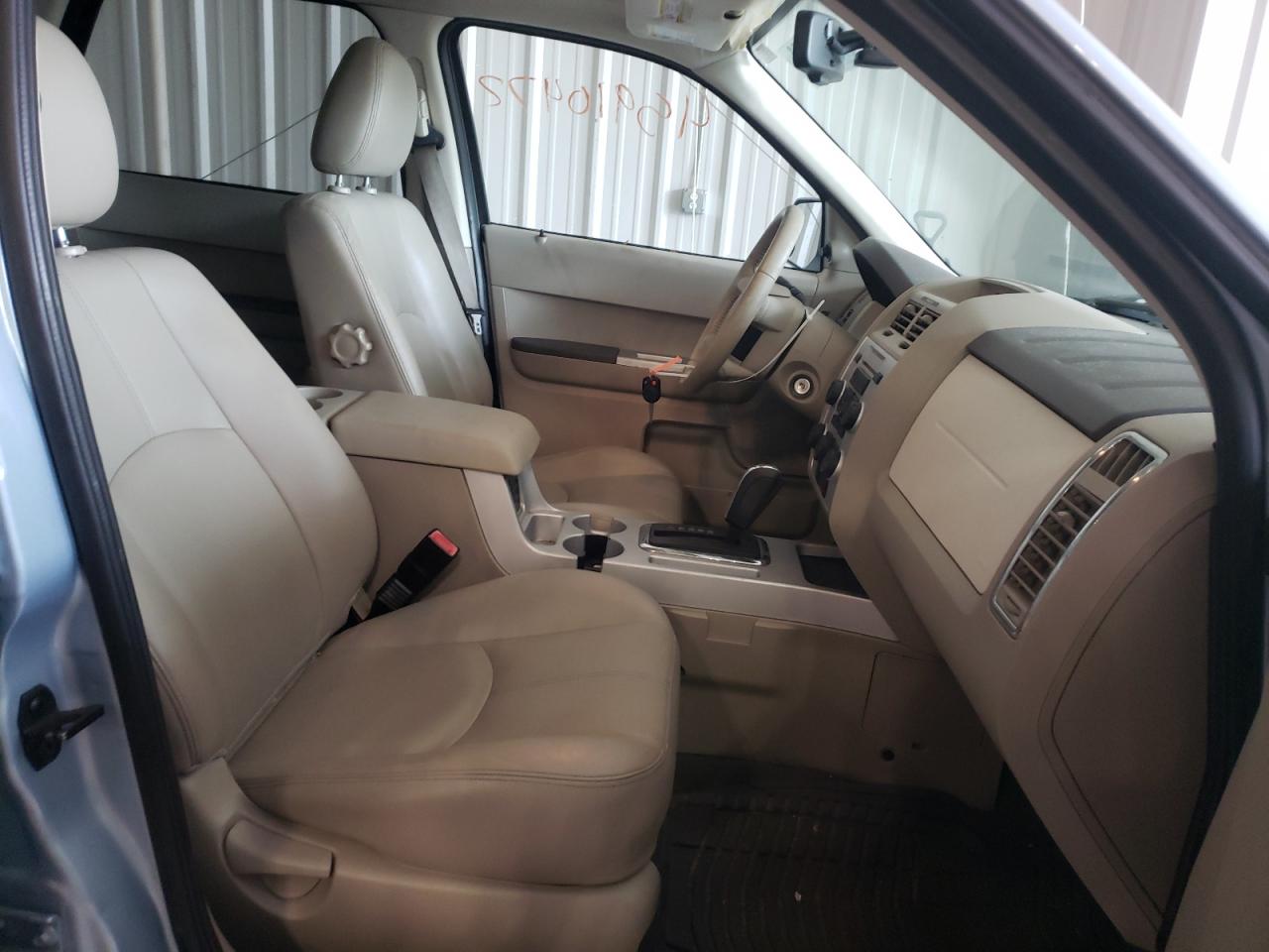 Photo 5 from auction – 2008 MERCURY MARINER PR with VIN 4M2CU97168KJ08931