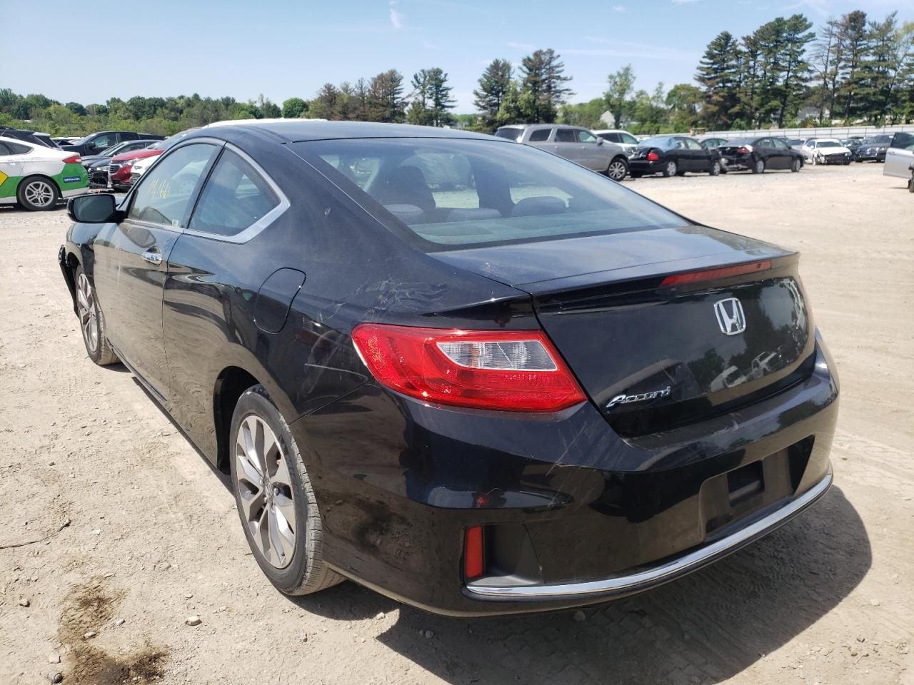Photo 3 from auction – 2015 HONDA ACCORD EX with VIN 1HGCT1A7XFA016197