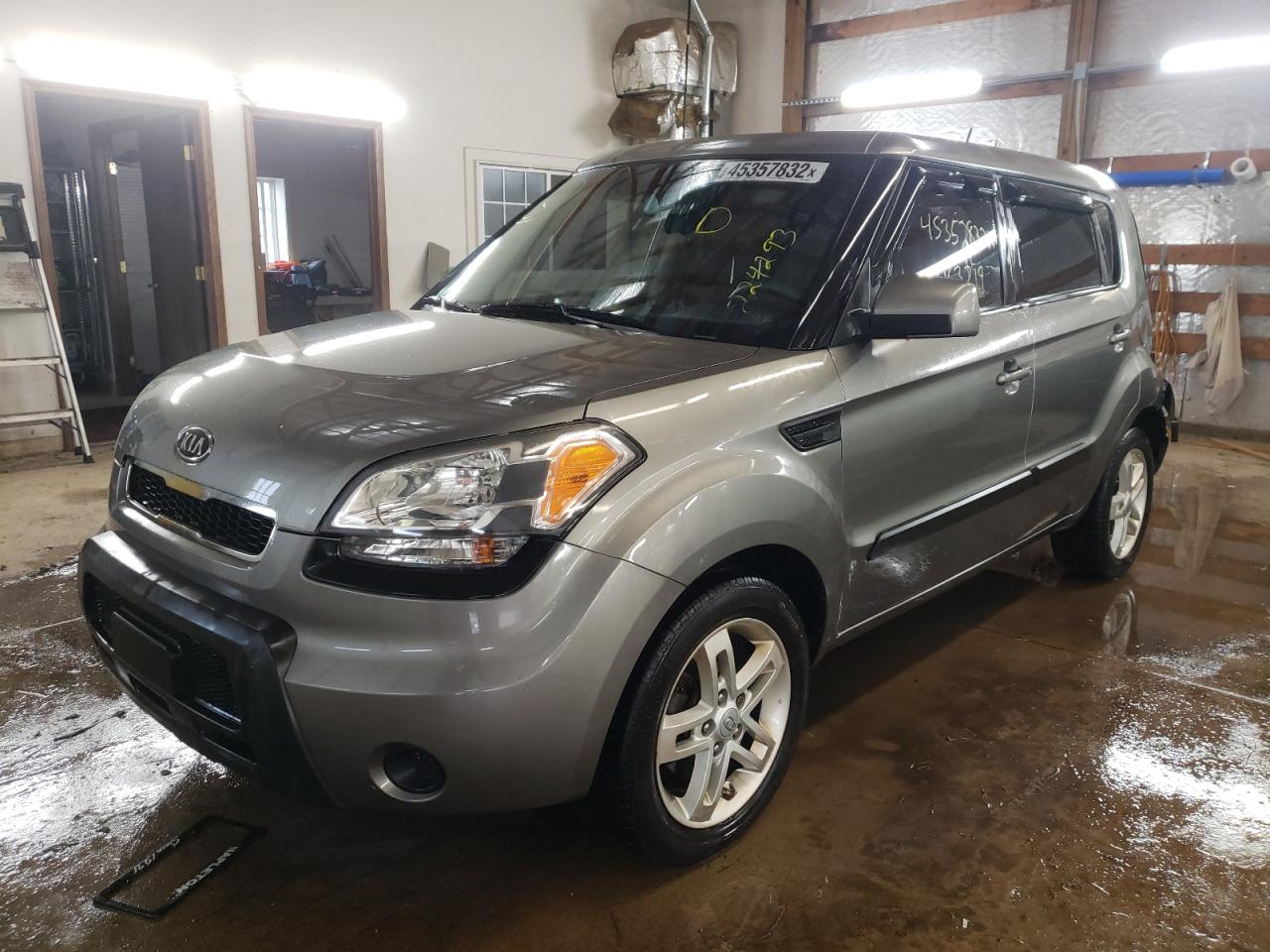 Снимка 2 от търг – 2011 KIA SOUL + с VIN KNDJT2A26B7224293
