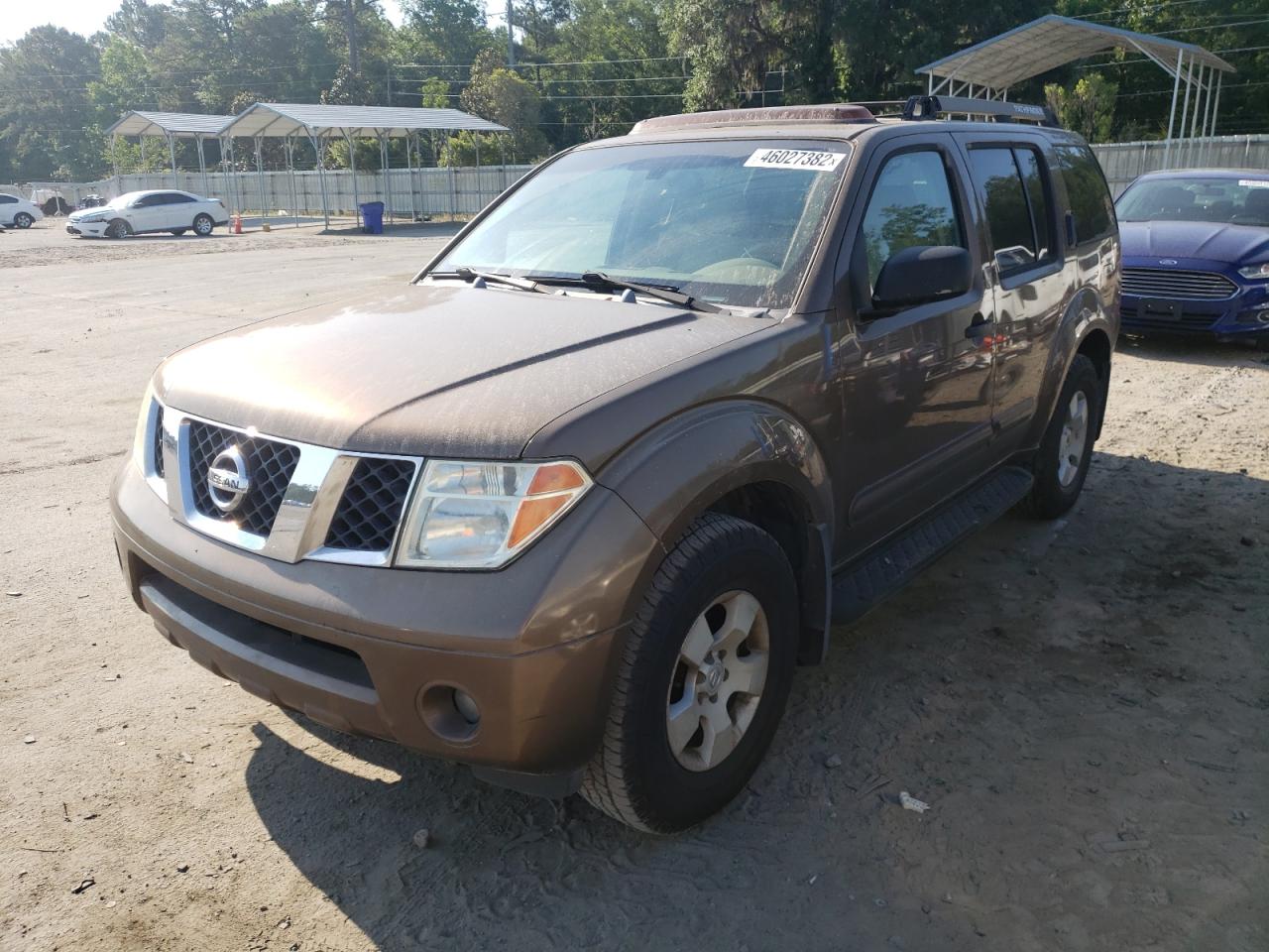Photo 2 from auction – 2005 NISSAN PATHFINDER with VIN 5N1AR18U45C745567