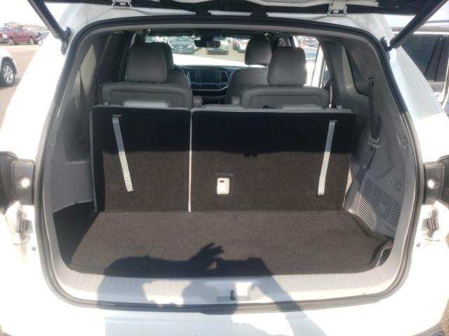 Photo 9 from auction – 2018 TOYOTA HIGHLANDER with VIN 5TDYZRFH1JS284067