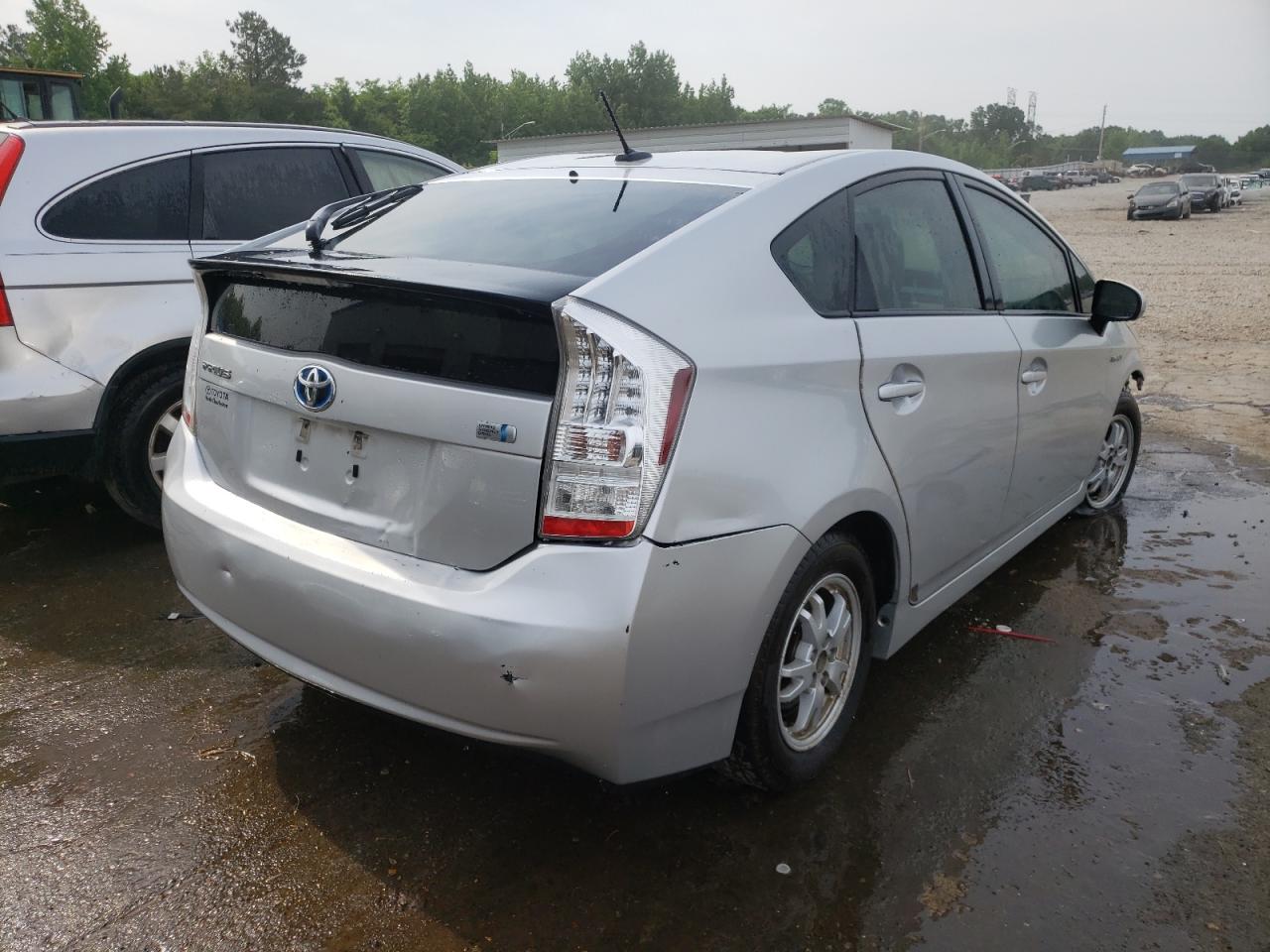 Photo 4 from auction – 2010 TOYOTA PRIUS with VIN JTDKN3DU2A5212413