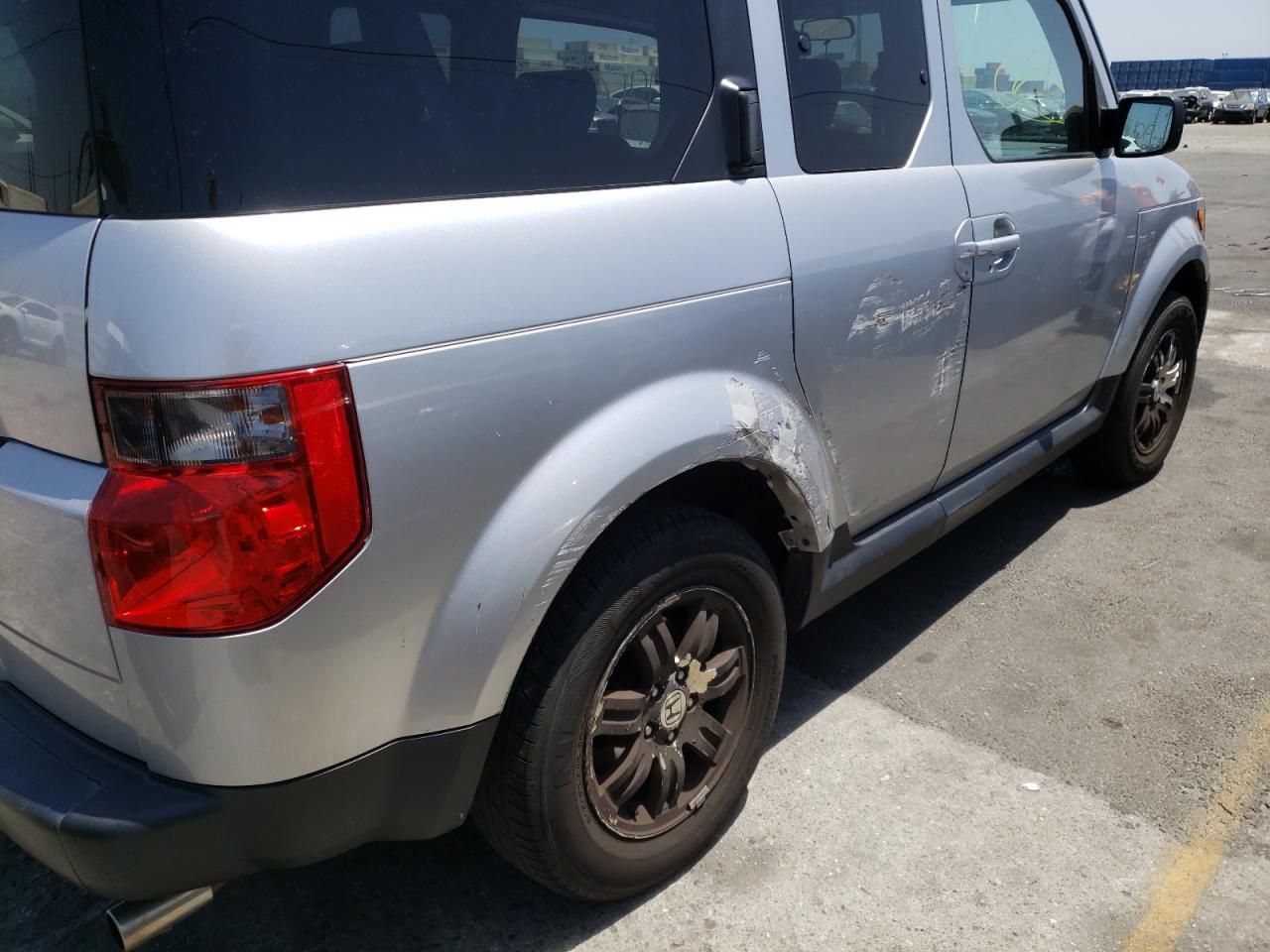 Photo 9 from auction – 2006 HONDA ELEMENT EX with VIN 5J6YH28716L024737