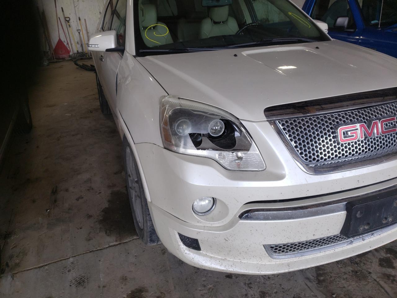 Photo 9 from auction – 2012 GMC ACADIA DEN with VIN 1GKKVTED8CJ381378