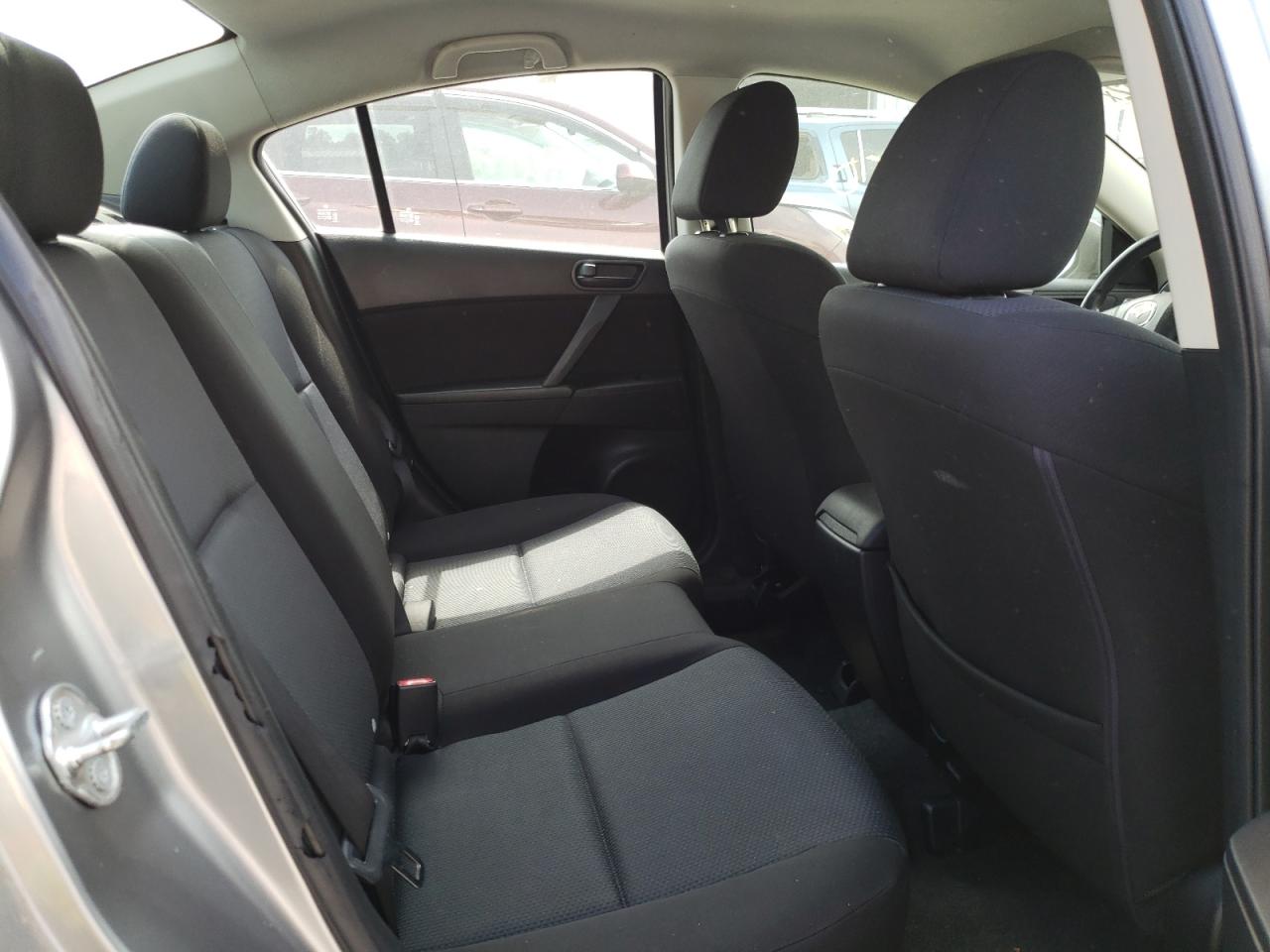 Photo 6 from auction – 2010 MAZDA 3 I with VIN JM1BL1SG4A1245041