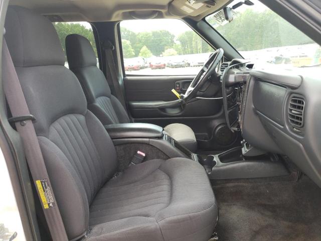 Photo 5 from auction – 2004 CHEVROLET BLAZER with VIN 1GNCS13X94K155394