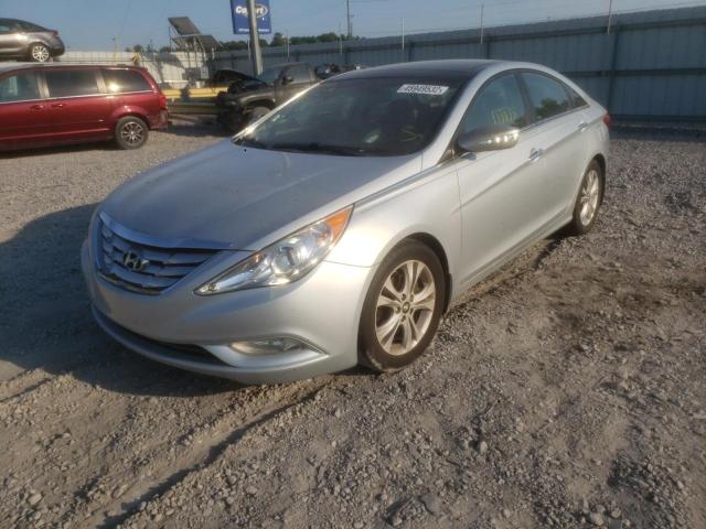 Photo 2 from auction – 2012 HYUNDAI SONATA SE with VIN 5NPEC4AC2CH450687