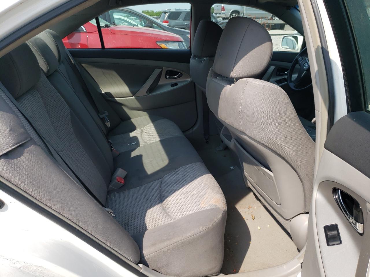 Photo 6 from auction – 2007 TOYOTA CAMRY CE with VIN 4T1BE46K67U660987