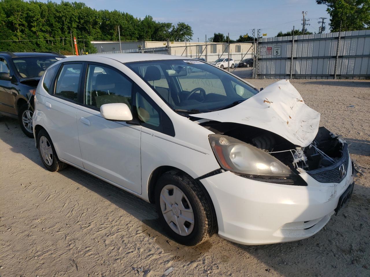 HONDA FIT 2013 with VIN JHMGE8H30DC029630 - Photo from auction