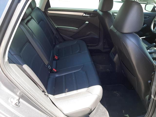Photo 6 from auction – 2015 VOLKSWAGEN PASSAT S with VIN 1VWAT7A36FC002272