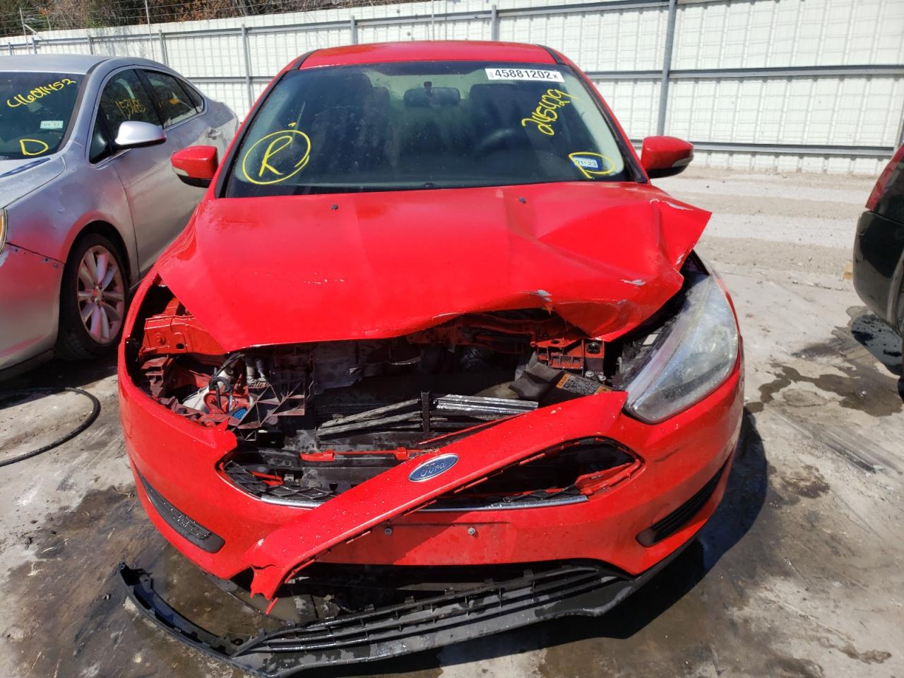 Photo 9 from auction – 2016 FORD FOCUS SE with VIN 1FADP3F25GL245429