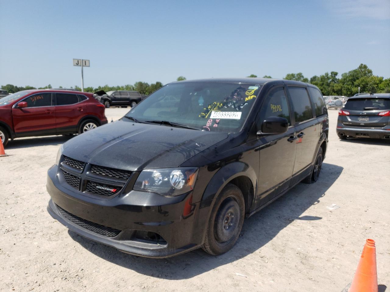 Photo 2 from auction – 2019 DODGE GRAND CARA with VIN 2C4RDGEG7KR769372