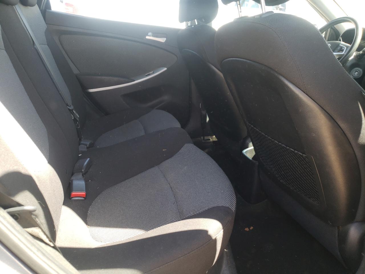 Photo 6 from auction – 2012 HYUNDAI ACCENT GLS with VIN KMHCT5AE6CU024758