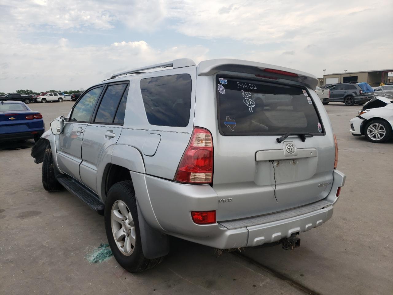 Photo 3 from auction – 2004 TOYOTA 4RUNNER SR with VIN JTEZU14R340042268