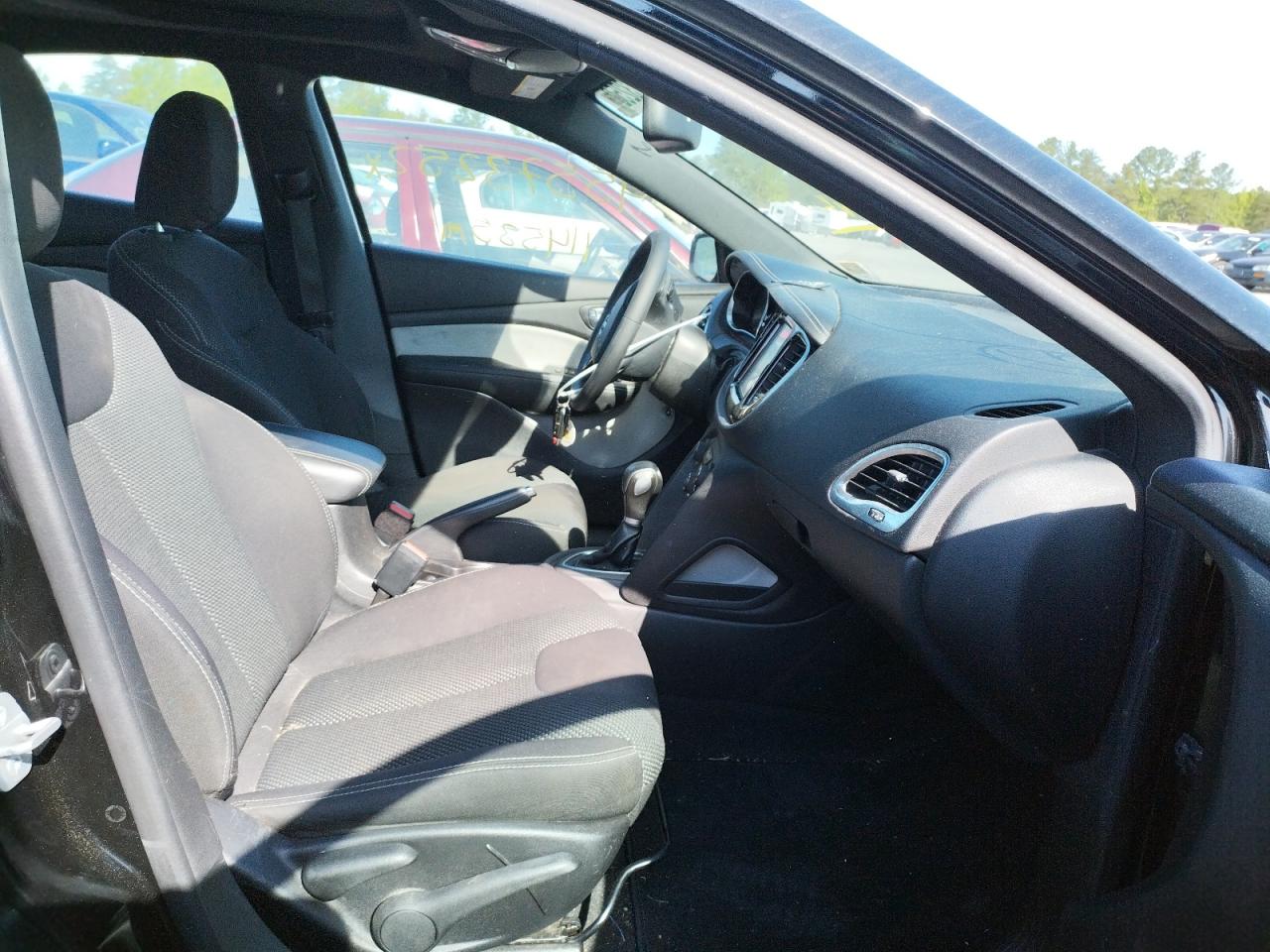 Photo 5 from auction – 2014 DODGE DART SXT with VIN 1C3CDFBB7ED909568
