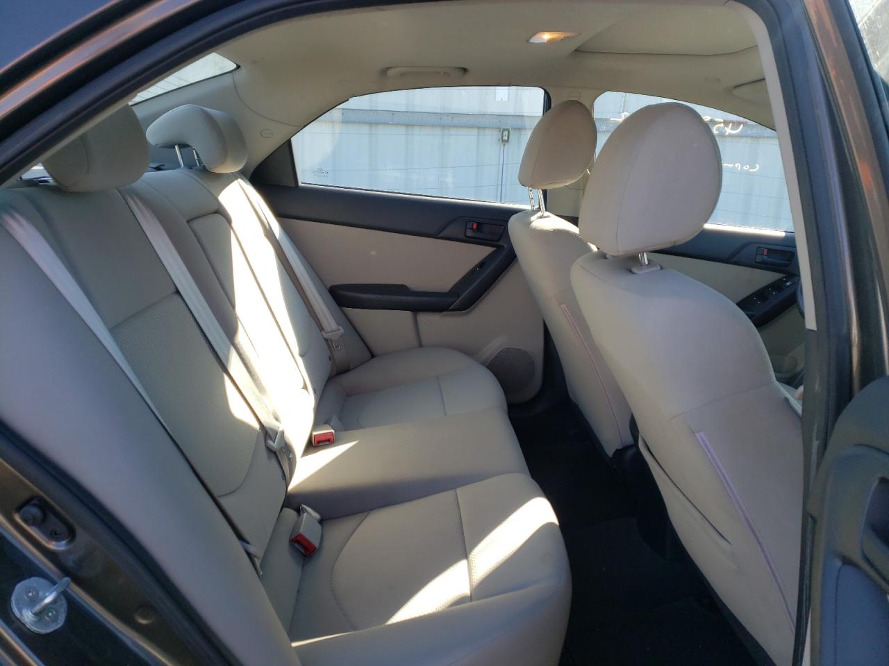 Photo 6 from auction – 2010 KIA FORTE EX with VIN KNAFU4A20A5107038
